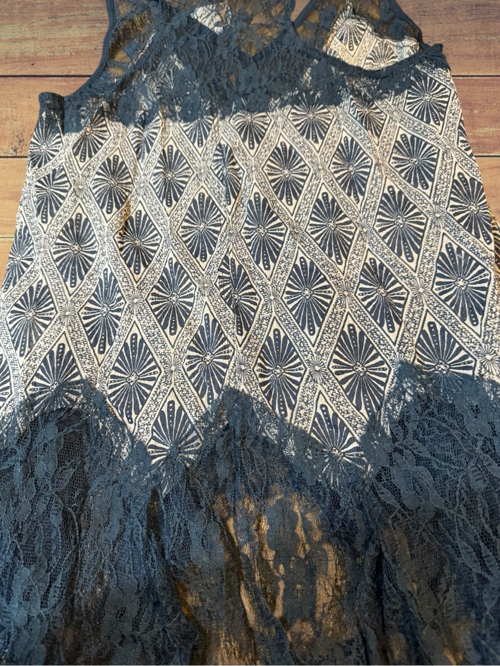 Free People Printed Cami Bell Trapeze Tank Top - Boho Lace Tunic NWT Size Small - Picture 13 of 15